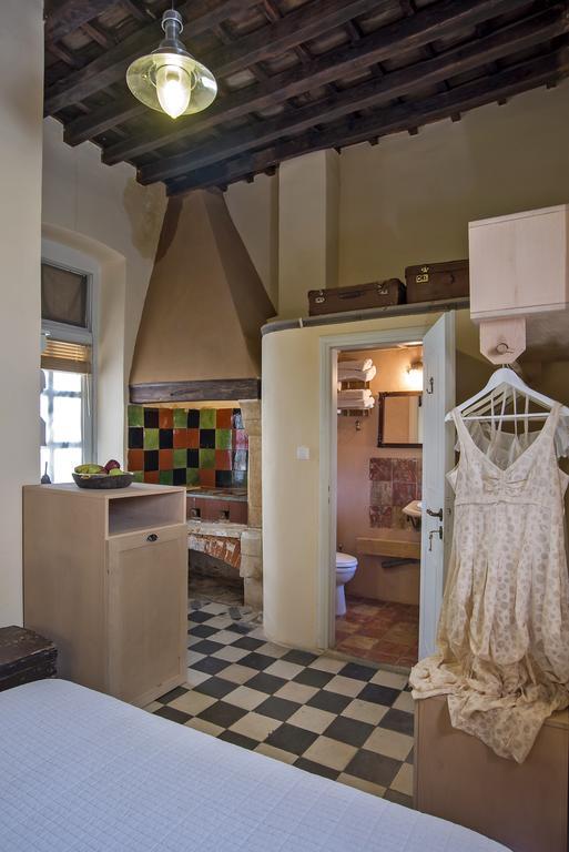 Anatolia Guest House Chrissi Akti Chania Exterior foto