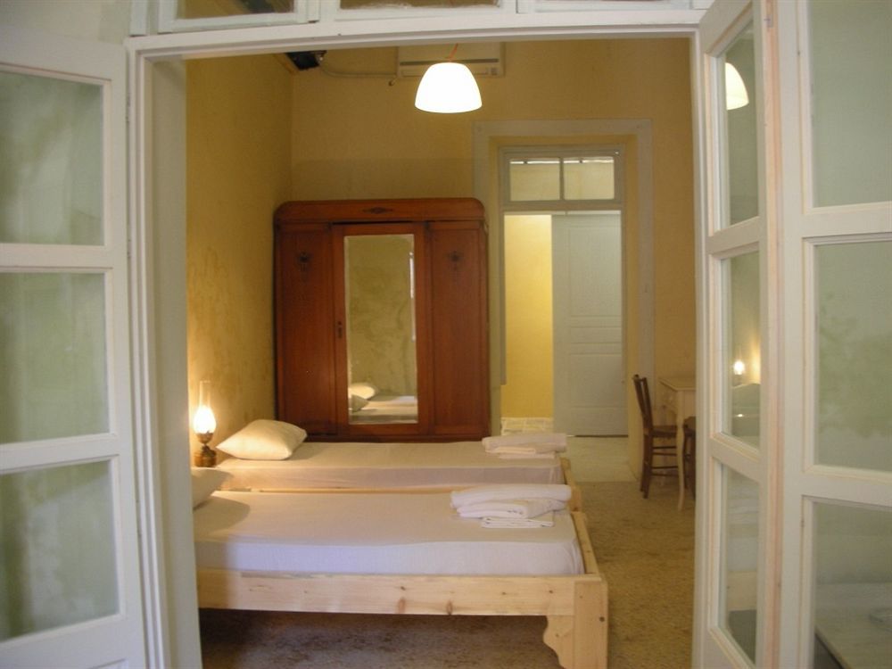 Anatolia Guest House Chrissi Akti Chania Exterior foto