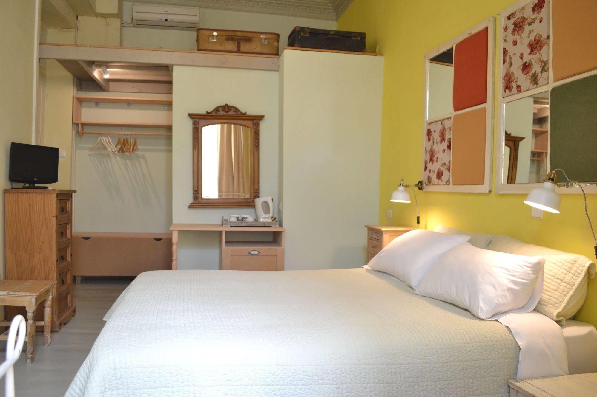 Anatolia Guest House Chrissi Akti Chania Exterior foto